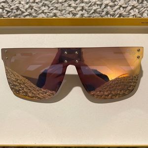 Quay Sunglasses